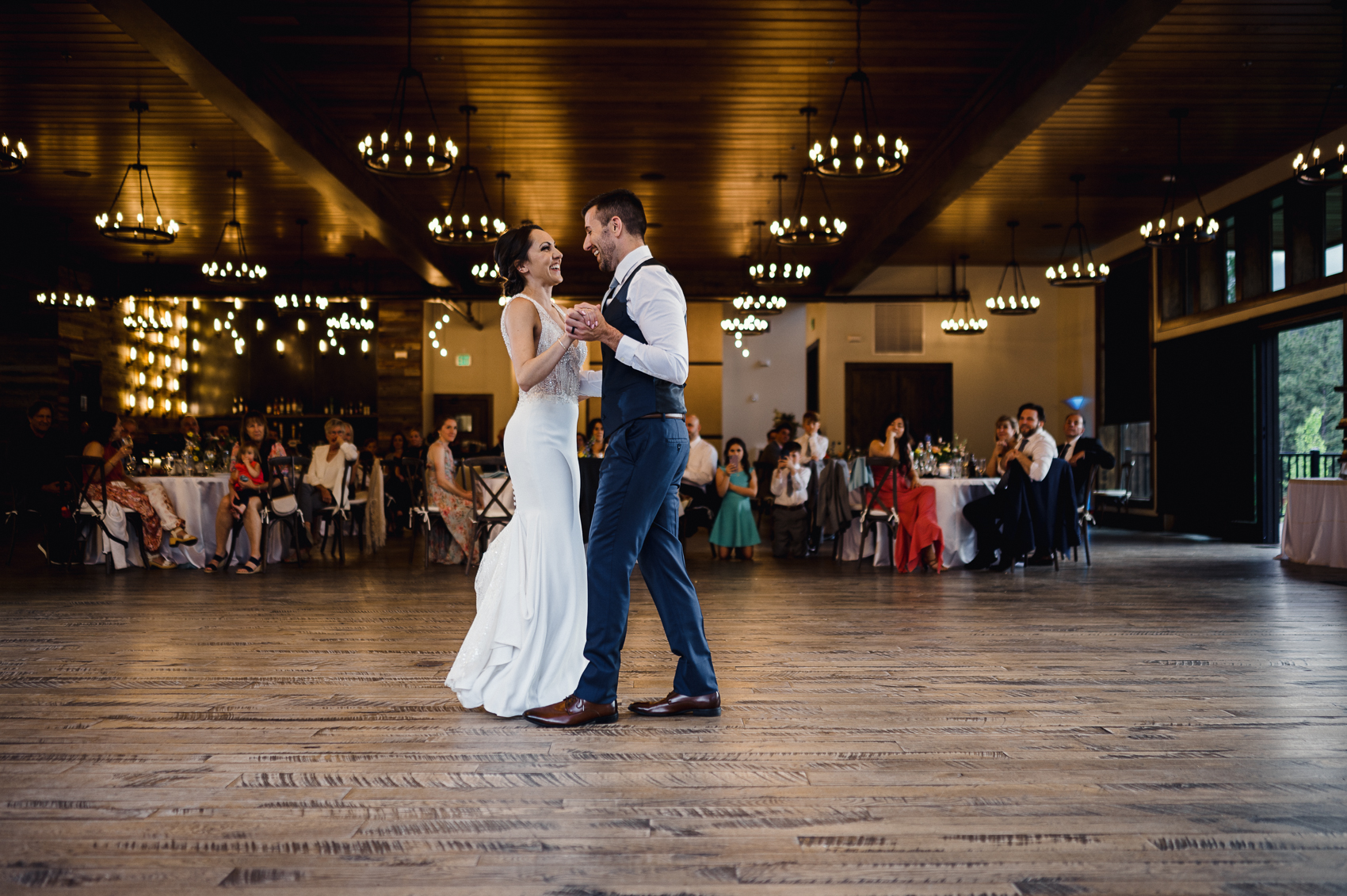 couple getting married at grand lake lodge for a grand lake Colorado wedding
